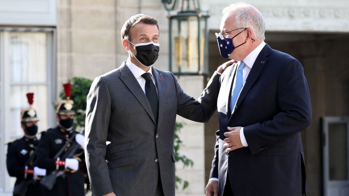 Spor Austrálie a Francie už je osobní, unikly textové zprávy politiků